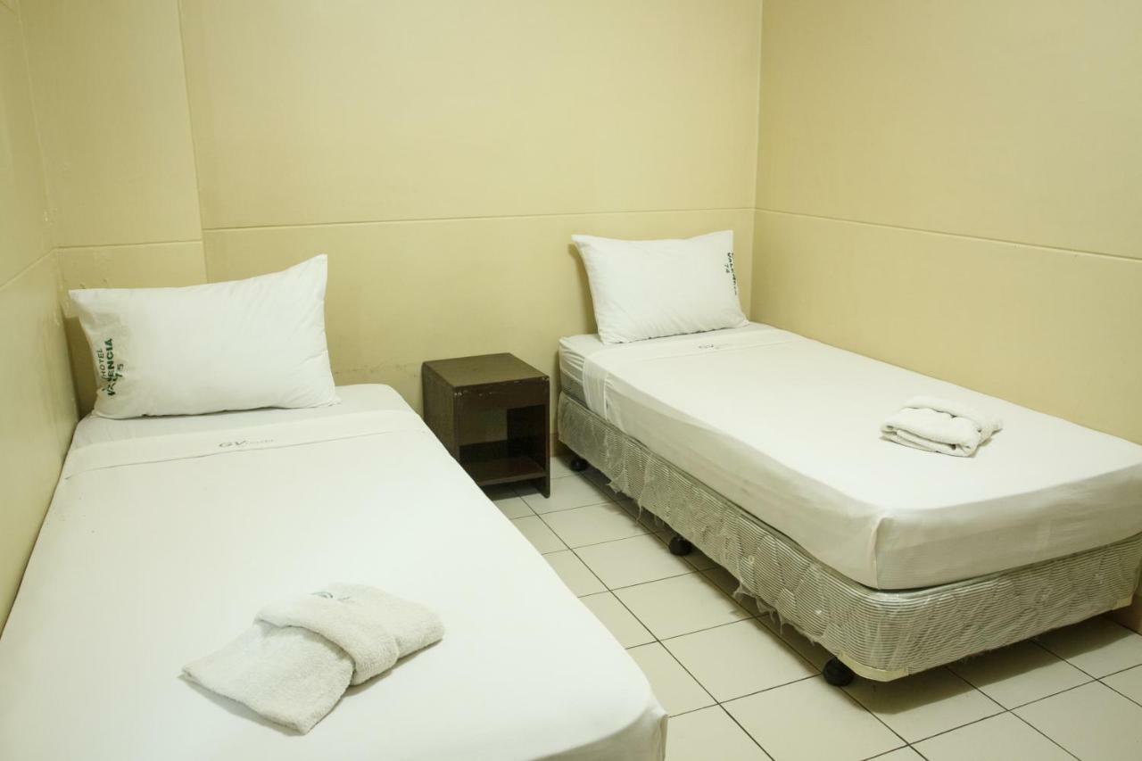 Gv Hotel - Valencia Zewnętrze zdjęcie